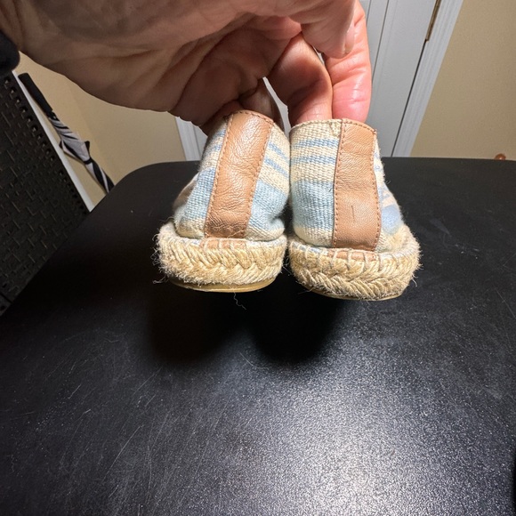 Tory Burch size 10 blue/ cream canvas espadrille - Picture 4 of 8